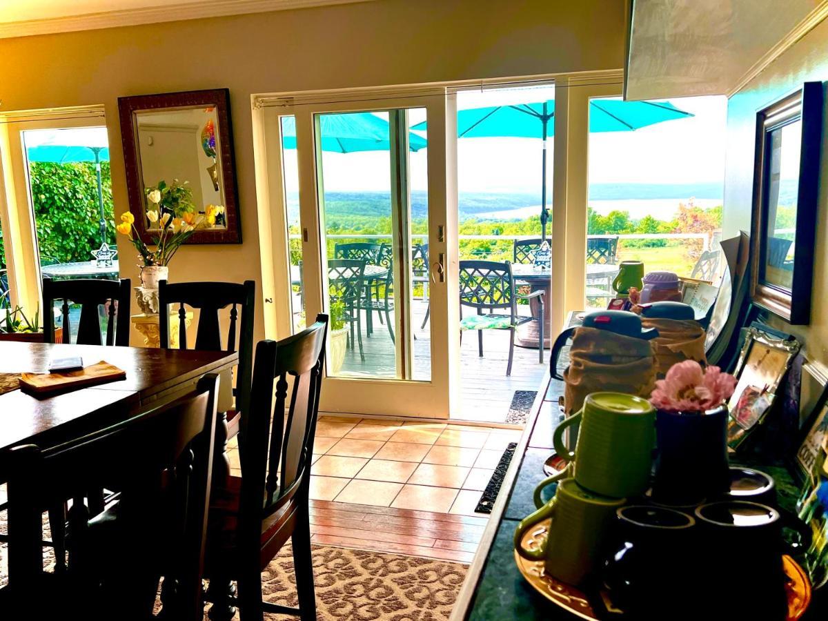 A Cayuga Lakefront Inn - Hotel Alt, Ithaca New York Εξωτερικό φωτογραφία